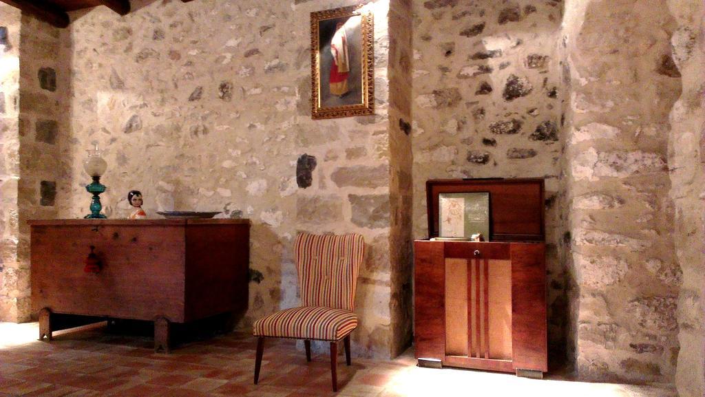 Il Borgo Dell'Arcangelo Tuili Exteriér fotografie